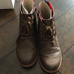 Ben Sherman boys leather boots, youth size 4.5